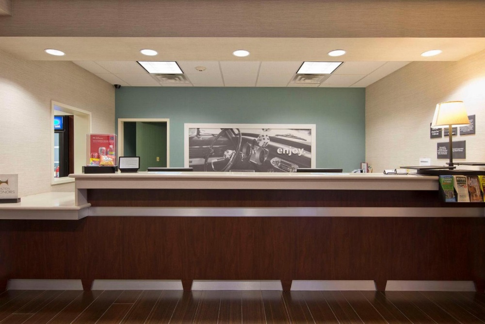 Hampton Inn By Hilton Front Royal, Va Main image